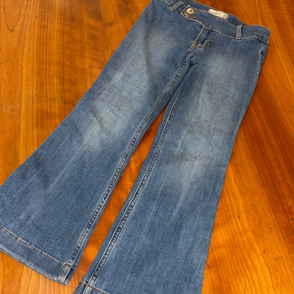 🆕 Abercrombie Jeans